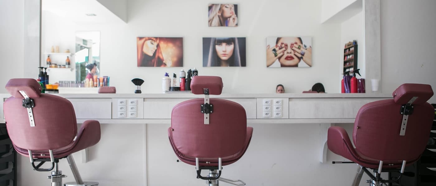Social Media & Local SEO Marketing für Beauty & Kosmetik Beauty-Behandlung in einem modernen Kosmetikstudio Berlin – Beauty Marketing
